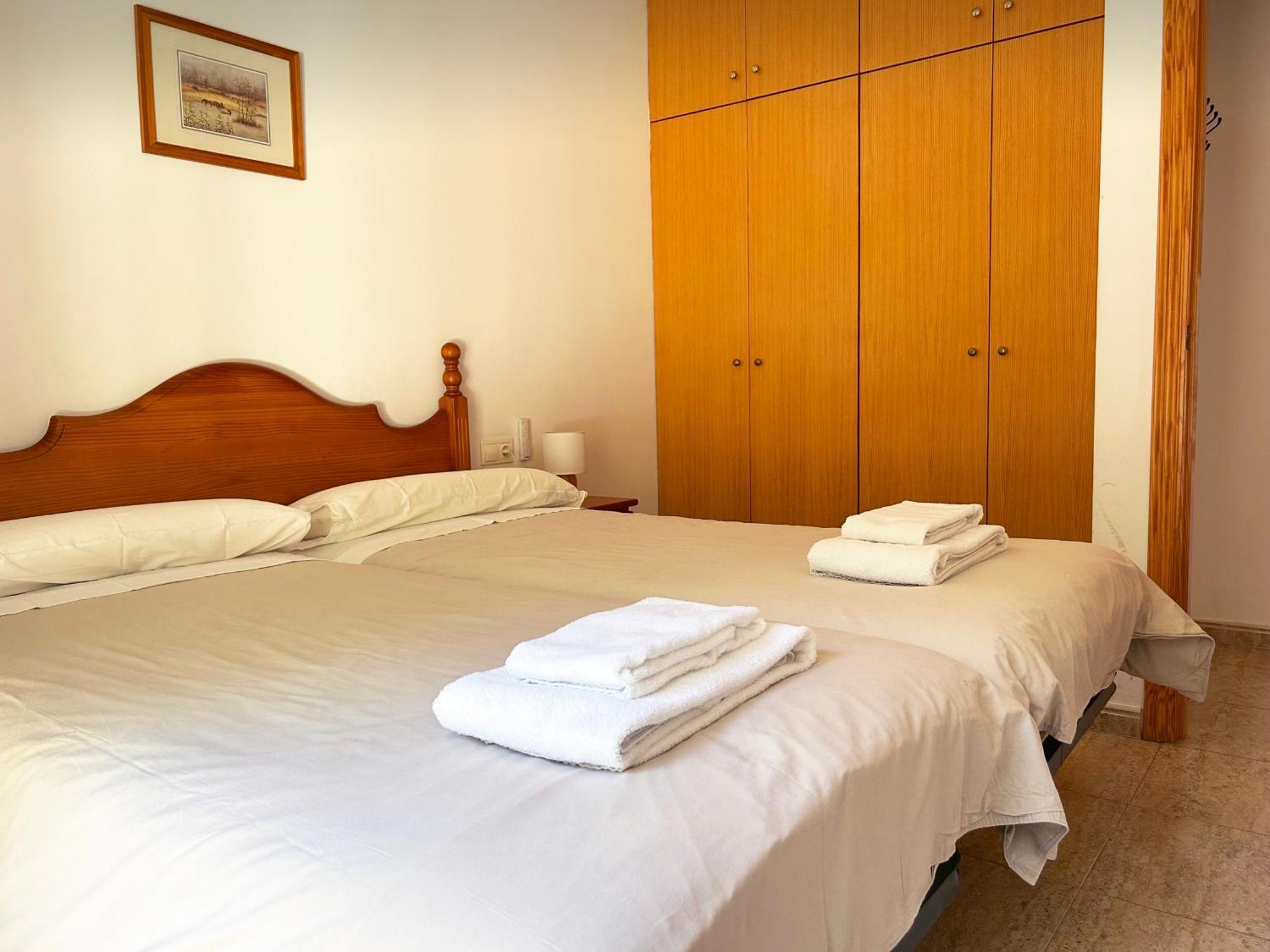 Apartamentos La Muela - Chulilla Buitenkant foto
