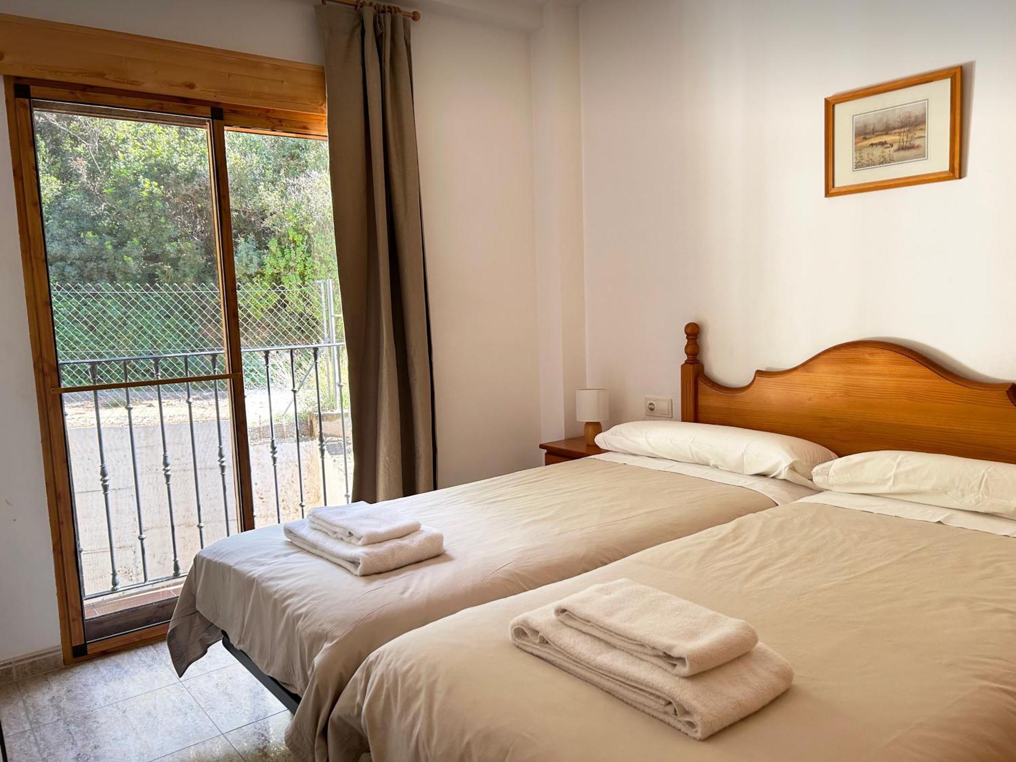 Apartamentos La Muela - Chulilla Buitenkant foto