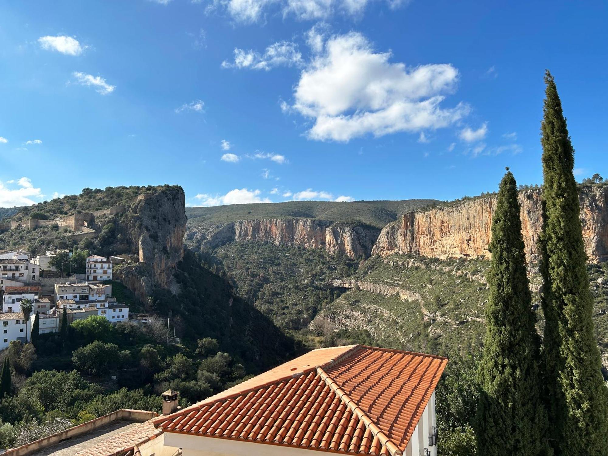 Apartamentos La Muela - Chulilla Buitenkant foto