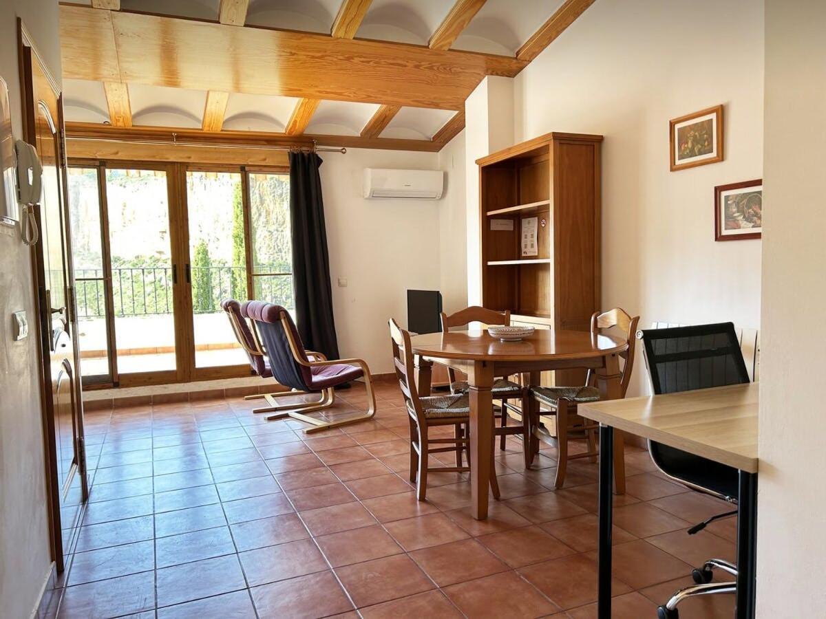 Apartamentos La Muela - Chulilla Buitenkant foto